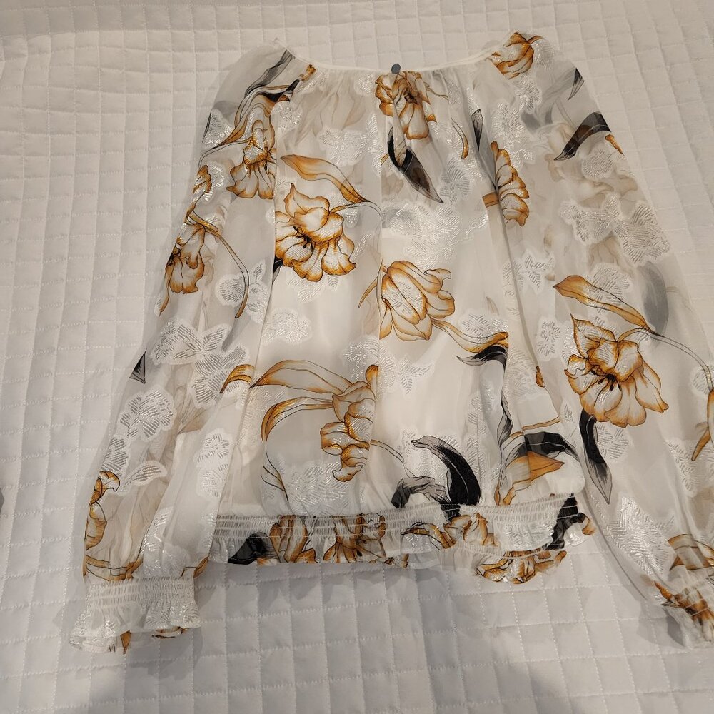 White House Black Market Small Petite